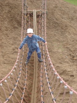 Erlebniswald Spielgeräte